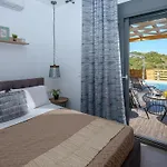 Villa Eleonas With Private Swimming Pool *