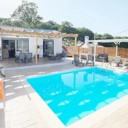 Vilă Eleonas With Private Swimming Pool