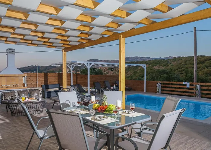 Eleonas With Private Swimming Pool Villa