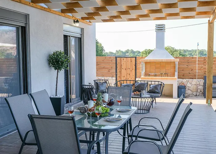 Villa Eleonas With Private Swimming Pool