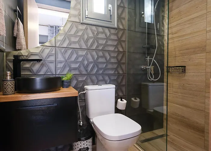 Eleonas With Private Swimming Pool