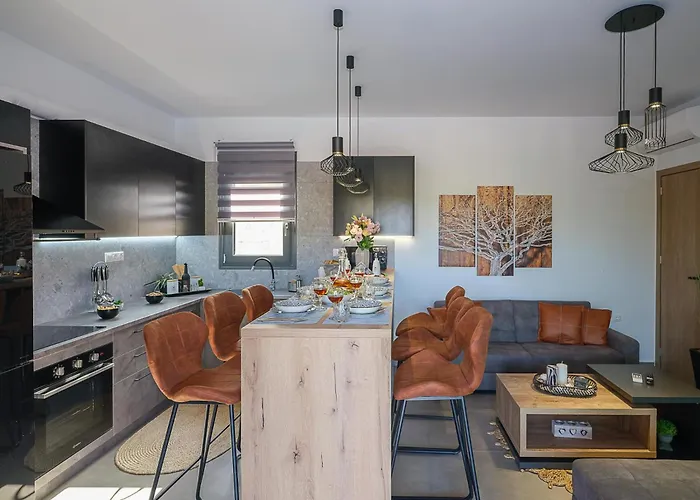 Villa Eleonas With Private Swimming Pool