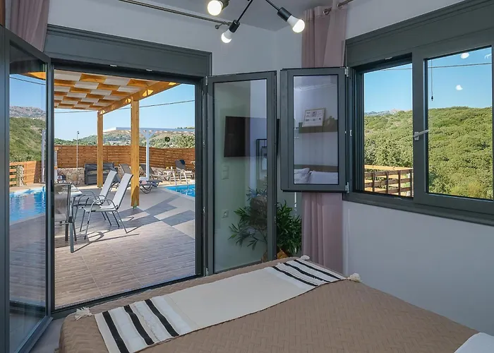 Eleonas With Private Swimming Pool Réthymnon