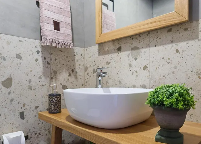 Eleonas With Private Swimming Pool *